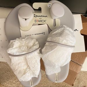 Brand new- Ipanema Philippe Starck Sandal